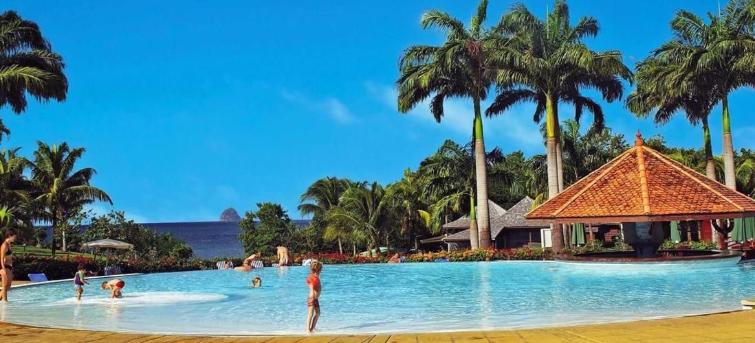 Au Beau Village Studio Avec Piscine Magnifique แซ็งต์-ลูซ ภายนอก รูปภาพ