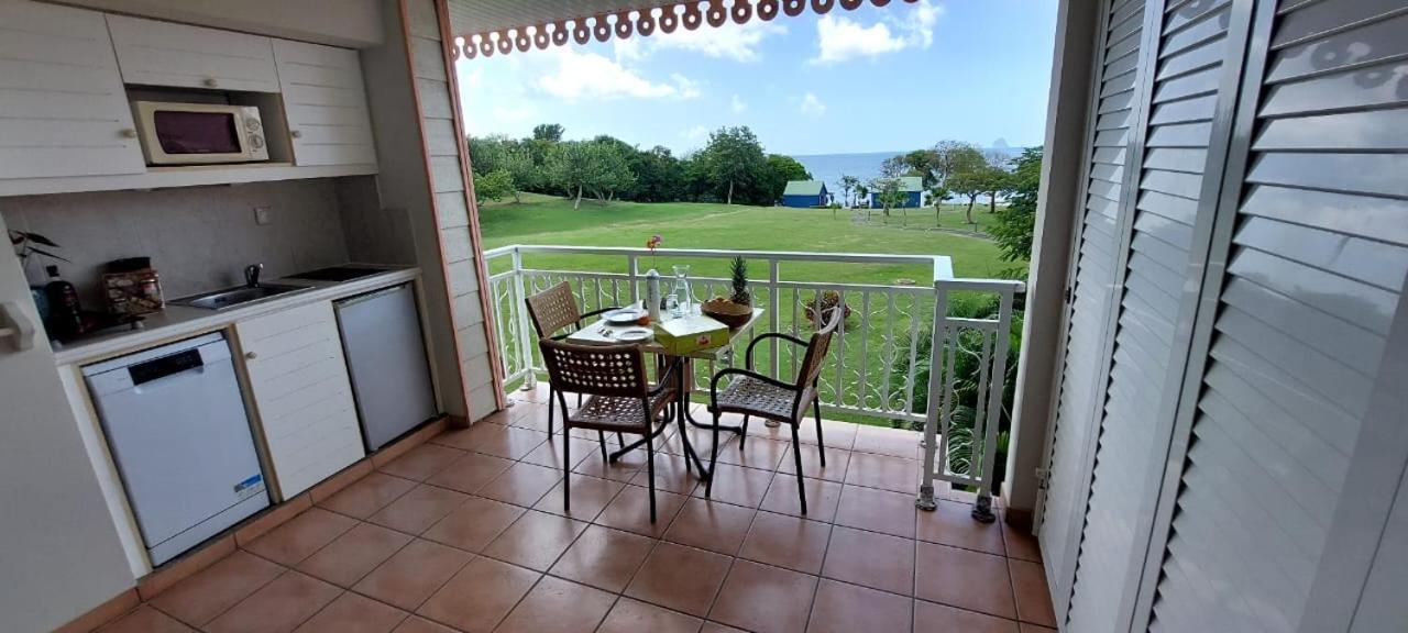 Au Beau Village Studio Avec Piscine Magnifique แซ็งต์-ลูซ ภายนอก รูปภาพ